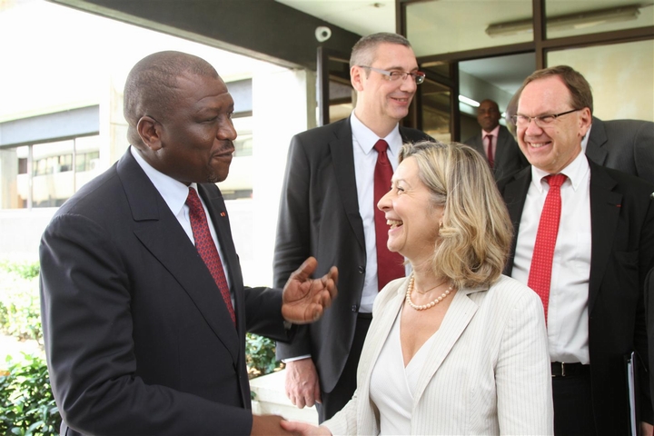 Rencontre Hélène Conway-Mouret-Hamed Bakayoko : La France réaffirme sa confiance en la Côte d’Ivoire